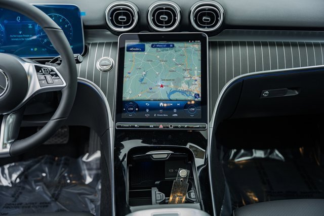 New 2025 Mercedes-Benz C 300 4MATIC Sedan image 23