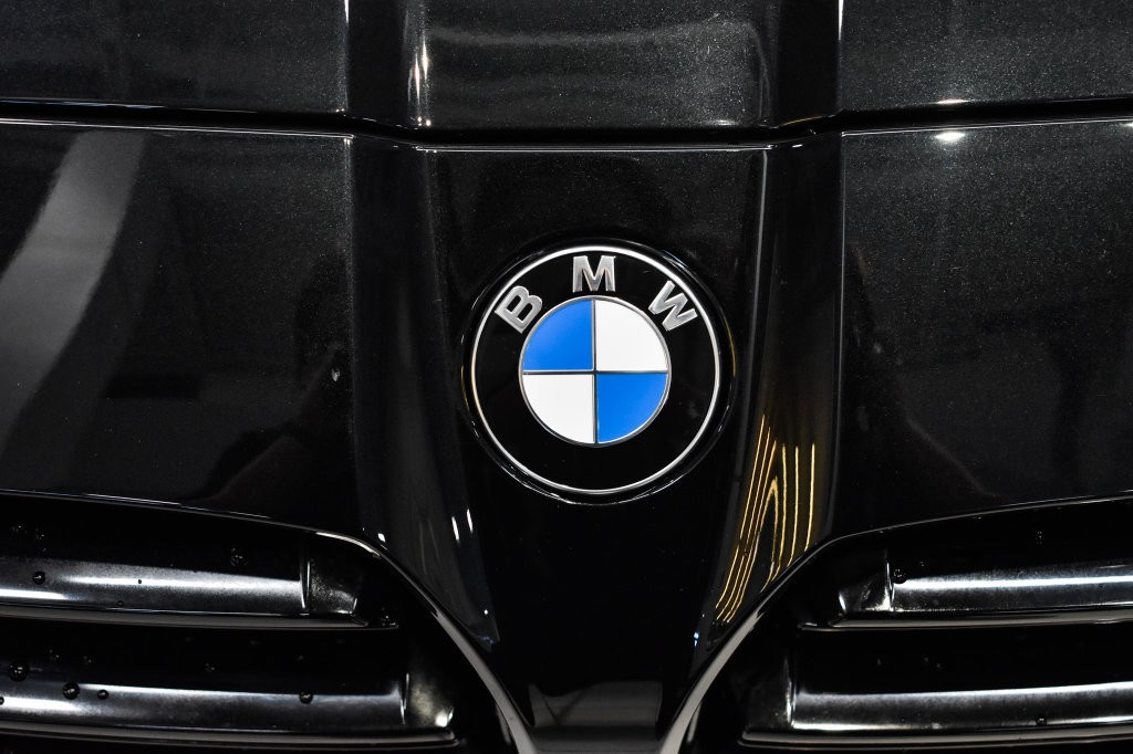 Used 2024 BMW M4 xDrive Competition w/ Executive Package AWD/4WD image 11