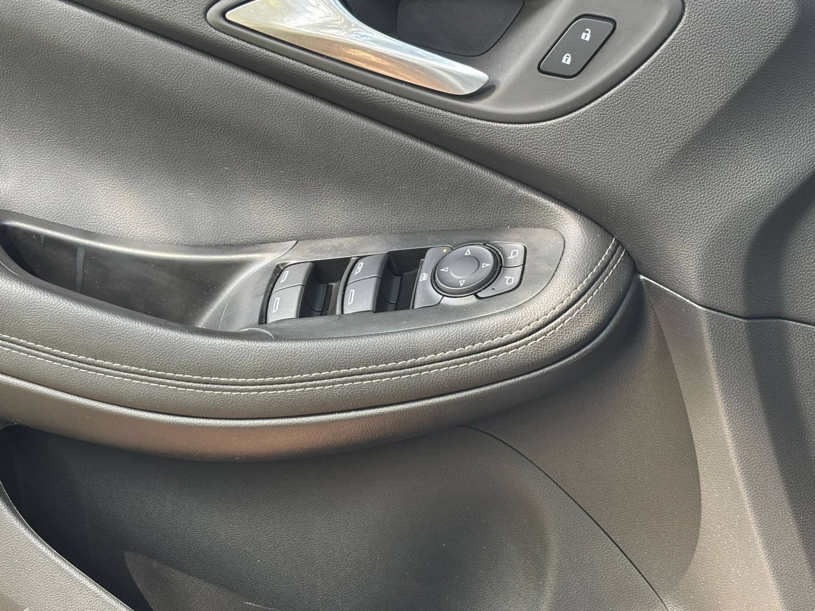 Used 2026 Buick Encore GX Preferred FWD image 18