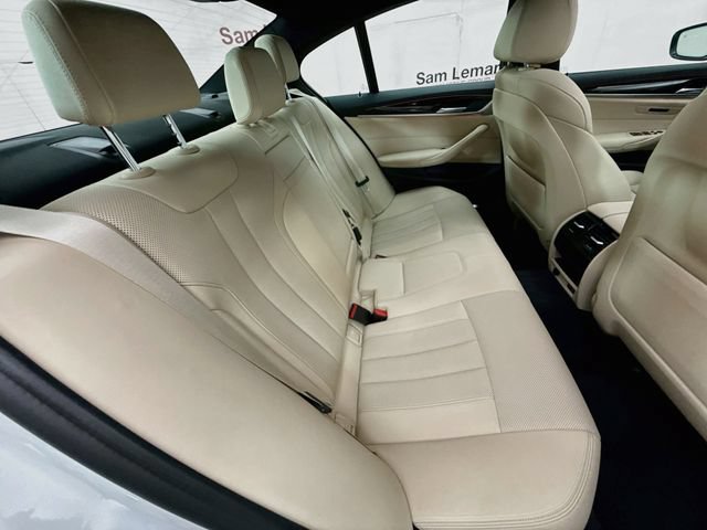 Used 2022 BMW 530i xDrive w/ Convenience Package AWD/4WD image 28