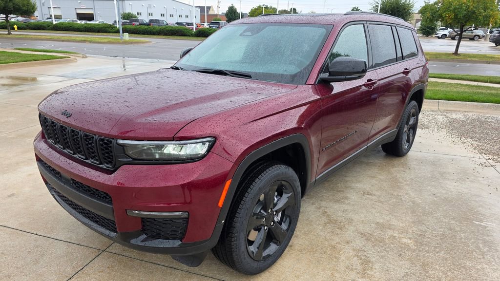 New 2025 Jeep Grand Cherokee L Limited w/ Black Appearance Package