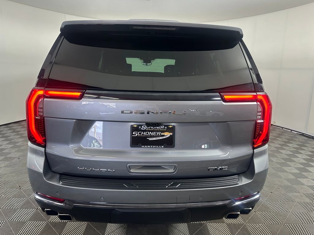 Used 2025 GMC Yukon XL Denali Ultimate image 4