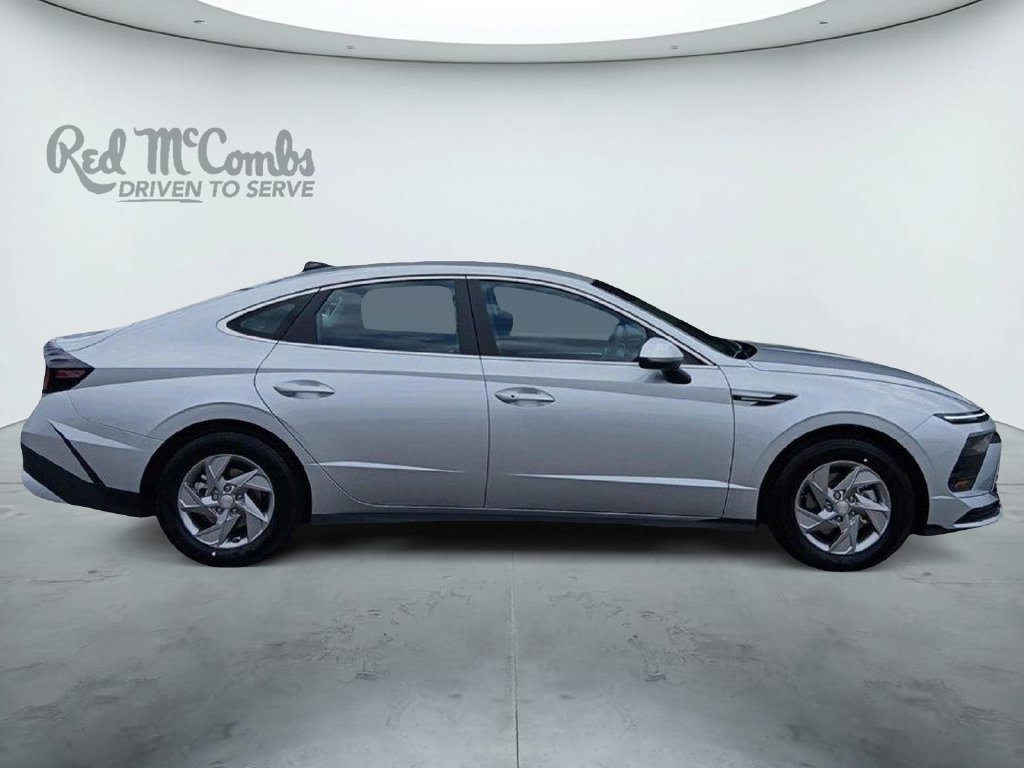 New 2026 Hyundai Sonata SE FWD image 6
