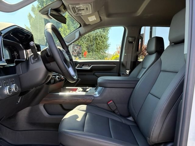 New 2026 GMC Sierra 3500 SLT w/ SLT Premium Package AWD/4WD image 21