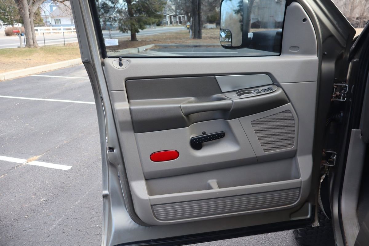 Used 2009 Dodge Ram 2500 Truck SLT image 23