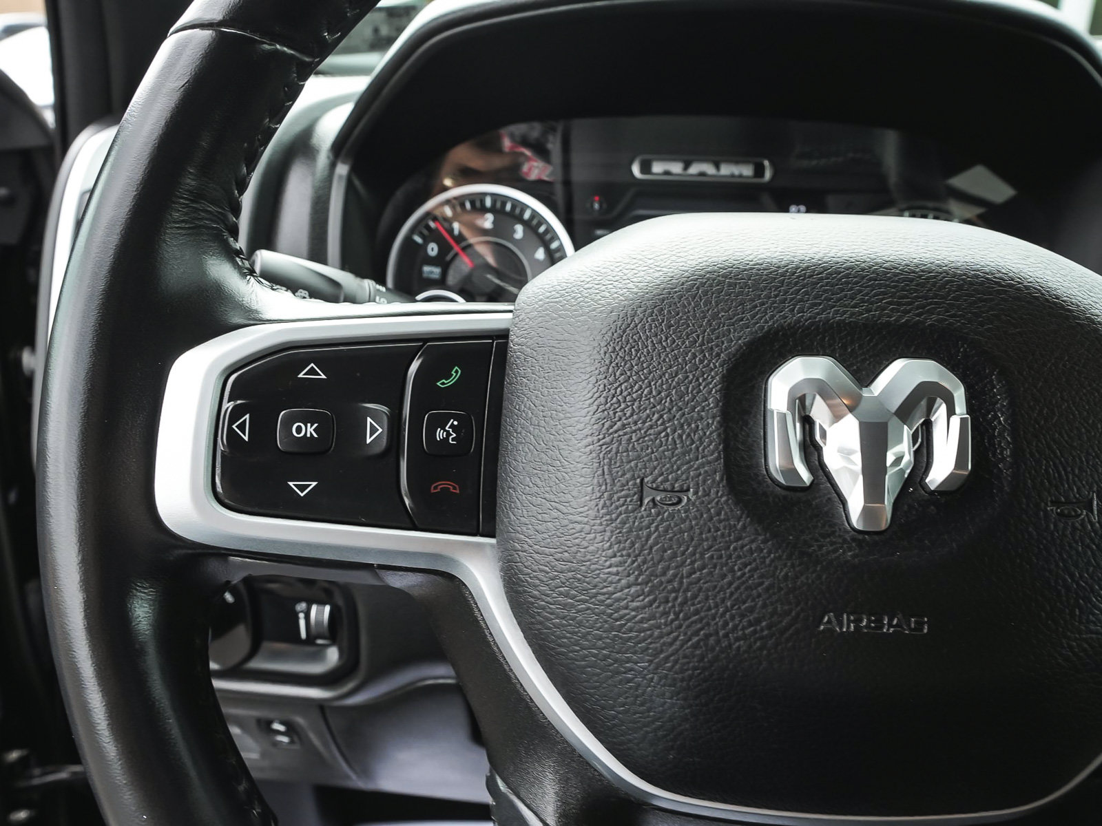 Used 2023 RAM 1500 Big Horn AWD/4WD image 20