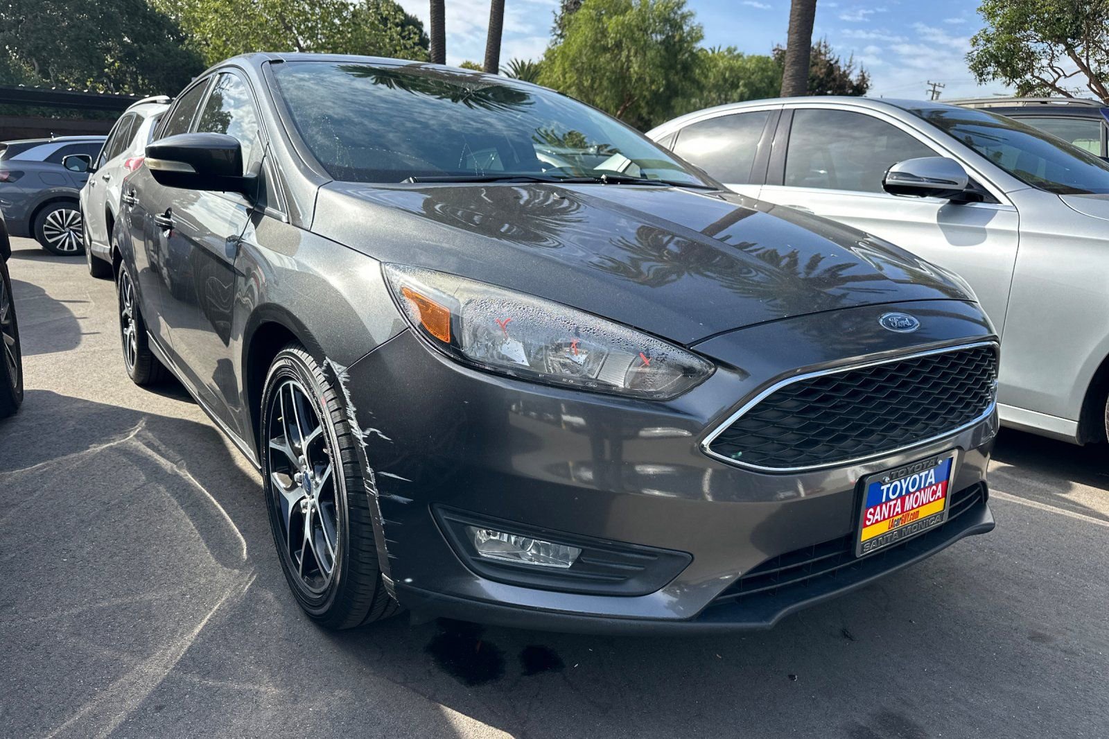 Used 2018 Ford Focus SEL image 2