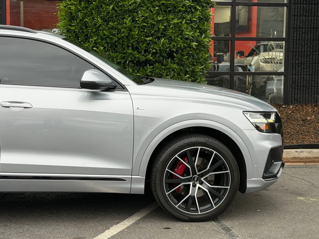 Used 2019 Audi Q8 Premium Plus w/ Premium Plus AWD/4WD image 23