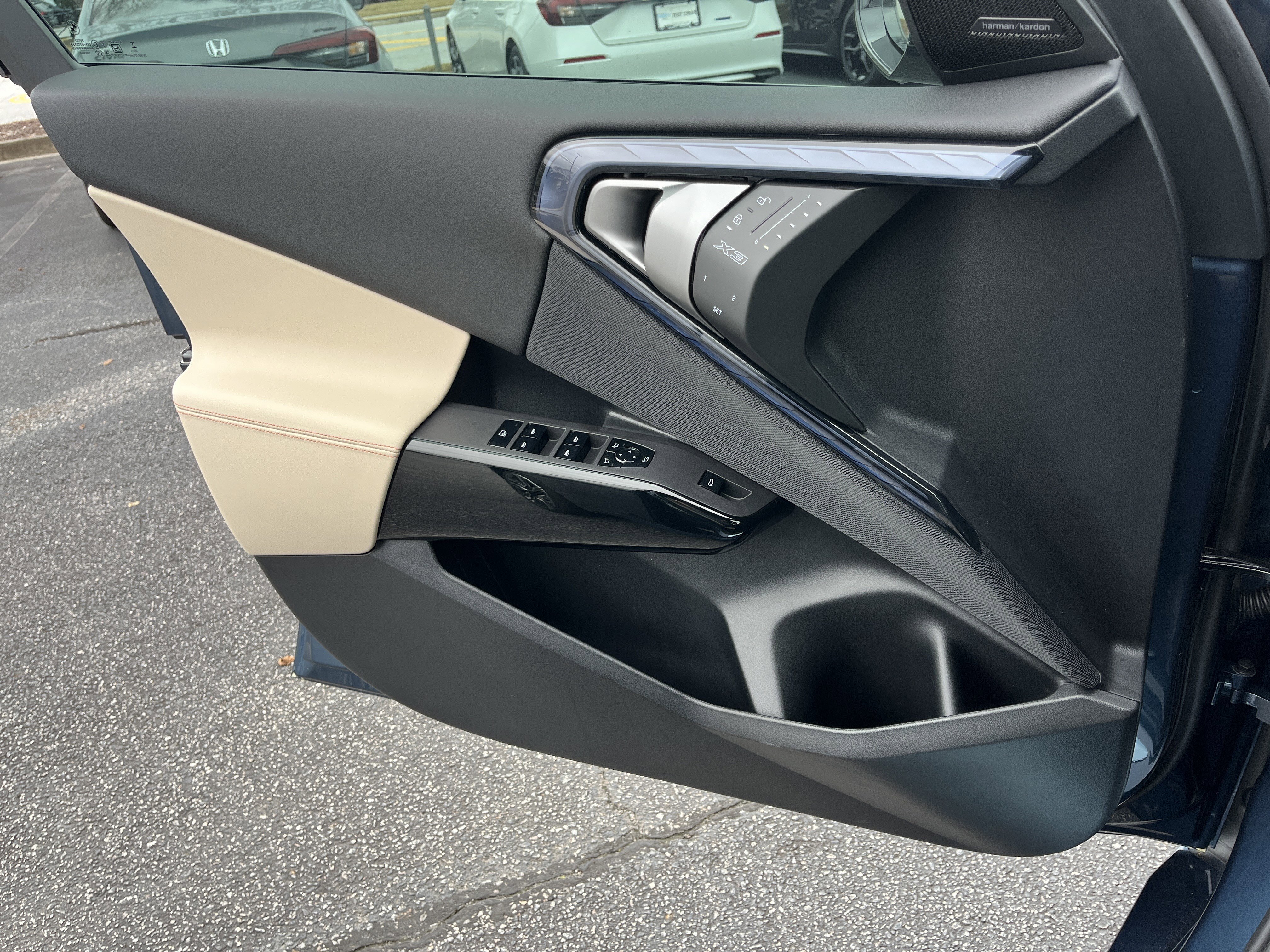 New 2026 BMW X3 xDrive30 w/ M Sport Package image 13