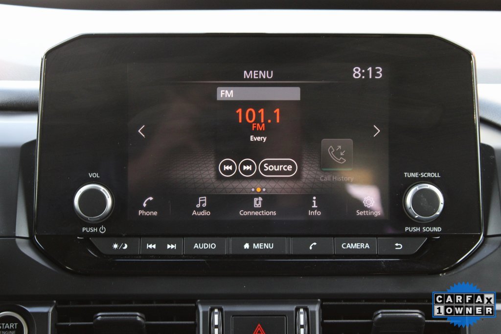 Used 2024 Nissan Pathfinder S image 27