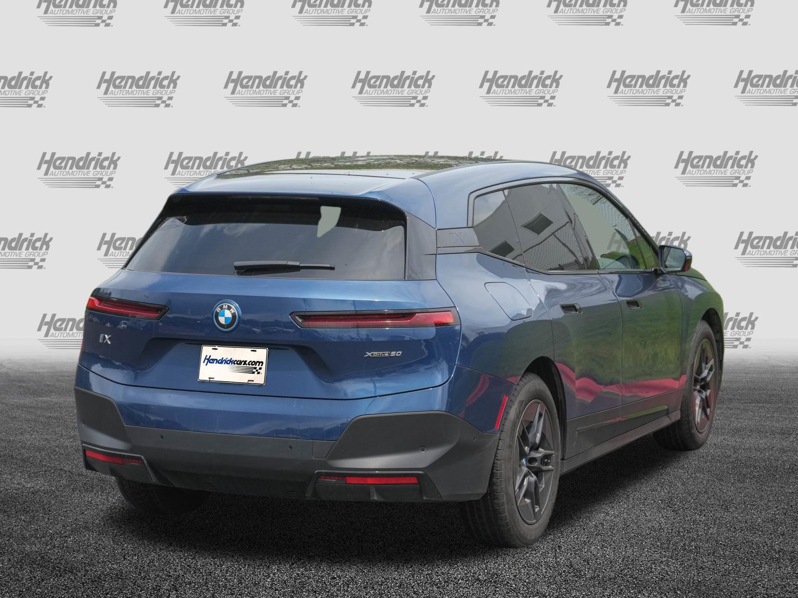 Certified 2023 BMW iX xDrive50 w/ Premium Package AWD/4WD image 9
