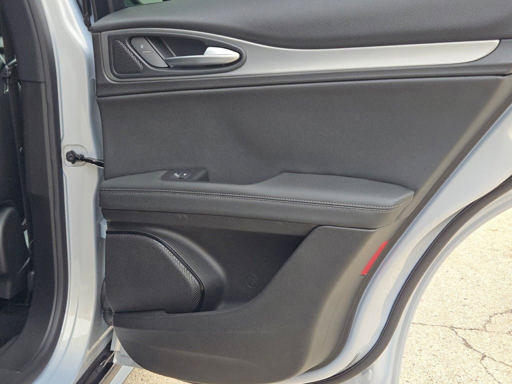 New 2025 Alfa Romeo Stelvio Sprint w/ Veloce Package image 12