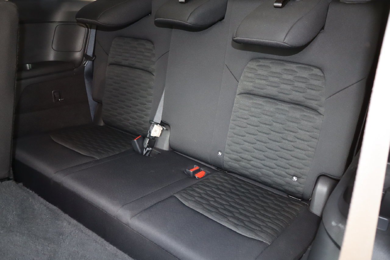 Used 2022 Nissan Pathfinder S FWD image 6