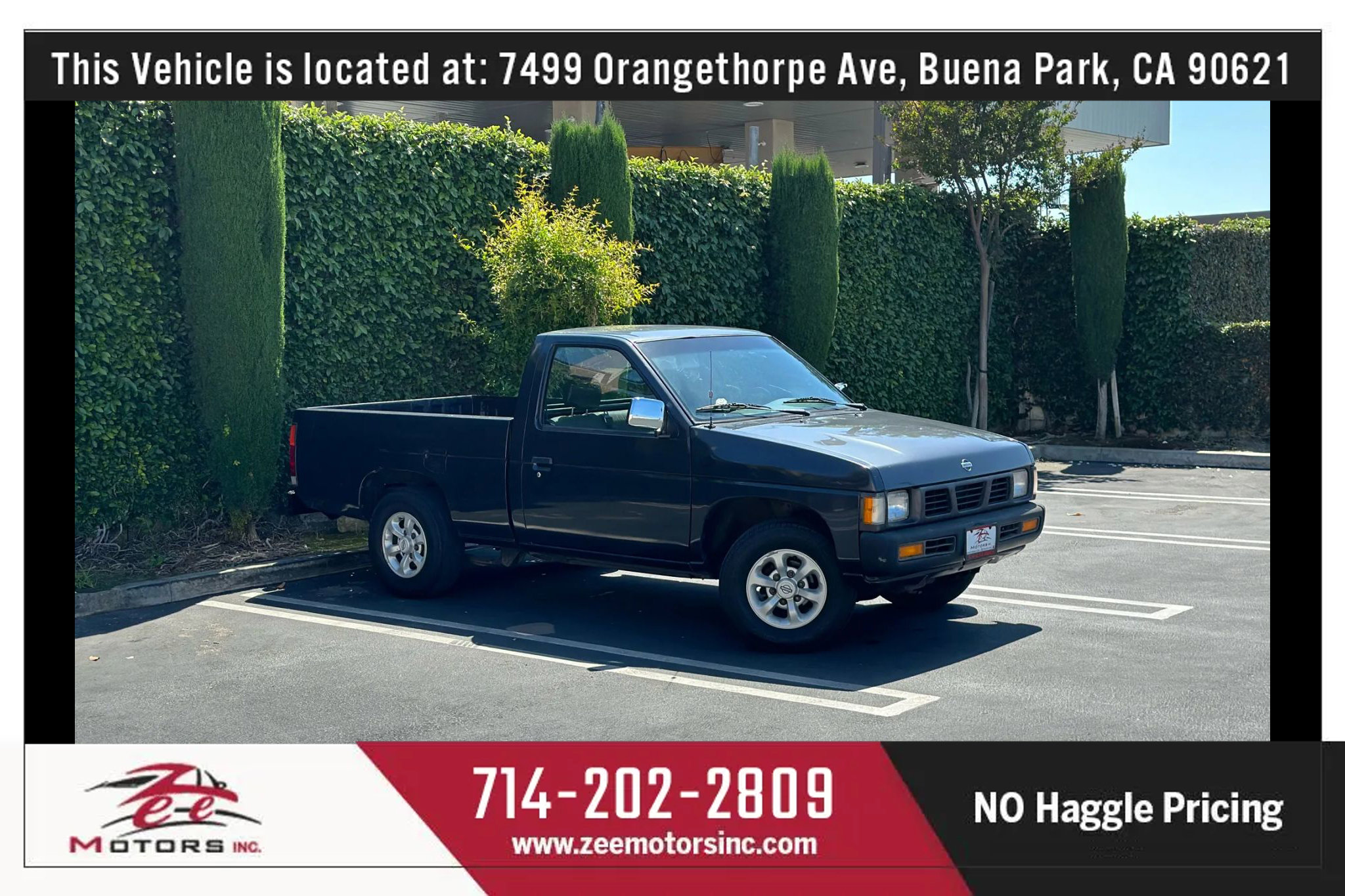 Used 1995 Nissan Pickup 2WD Regular Cab image 2