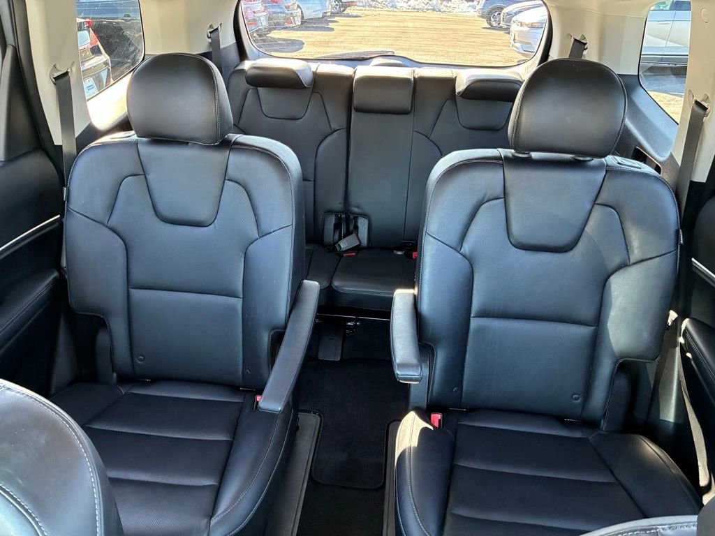 Used 2023 Kia Telluride S image 18