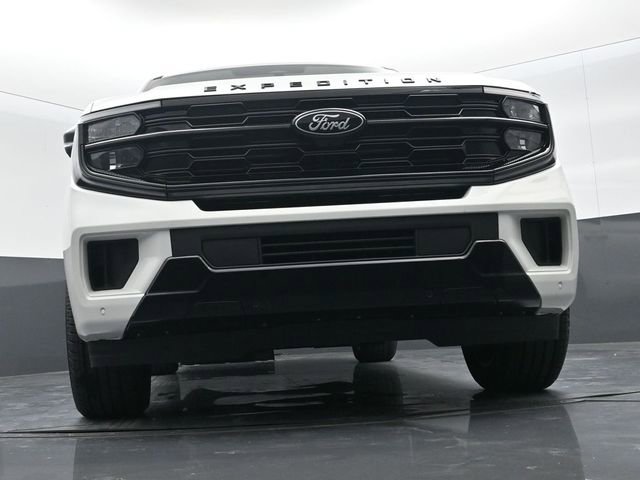 New 2025 Ford Expedition Max Platinum w/ Stealth Appearance Package image 18