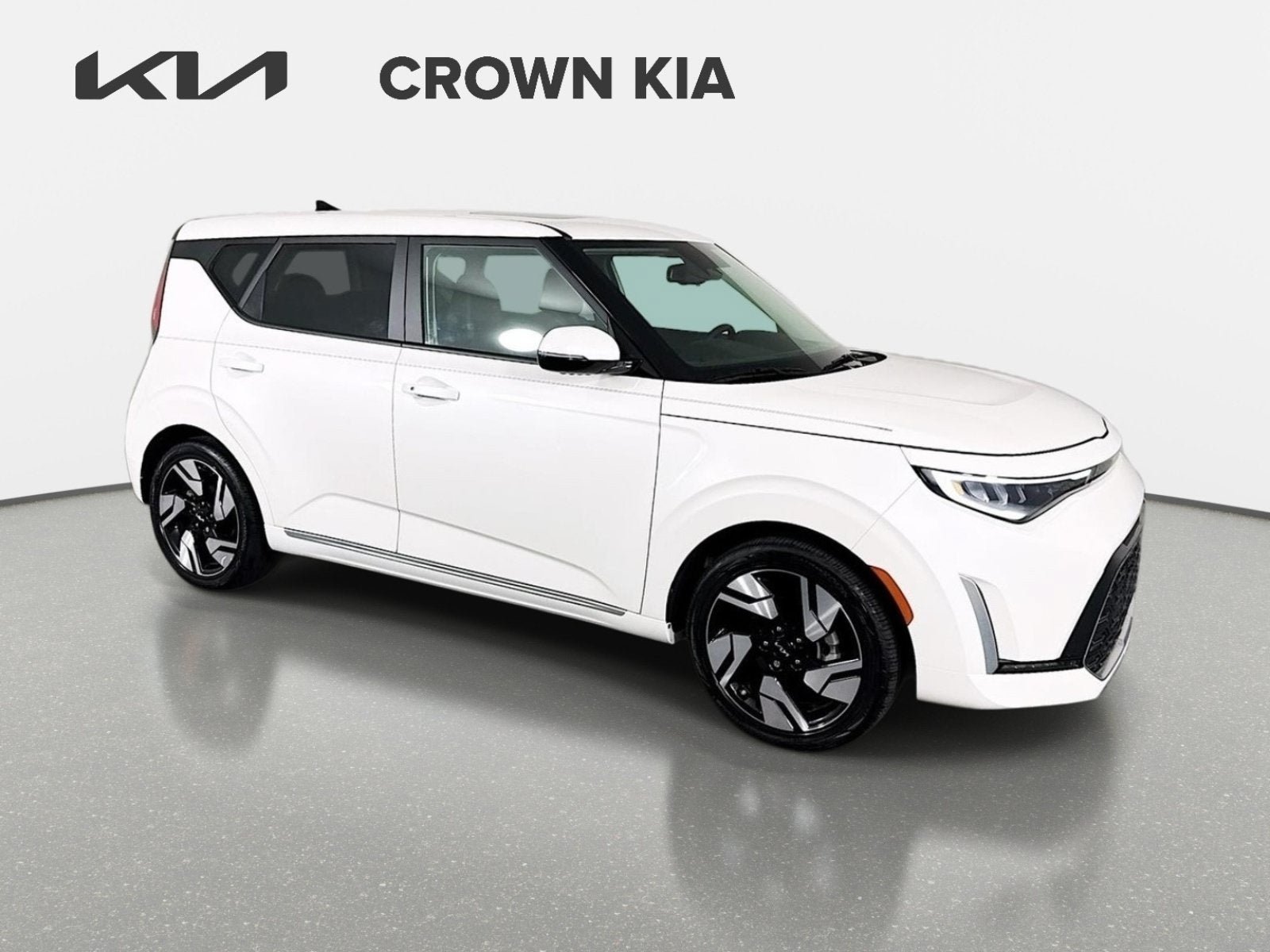 Certified 2023 Kia Soul GT-Line w/ GT-Line Technology Package FWD image 3
