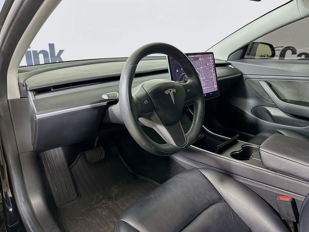 Used 2018 Tesla Model 3 Mid Range image 10