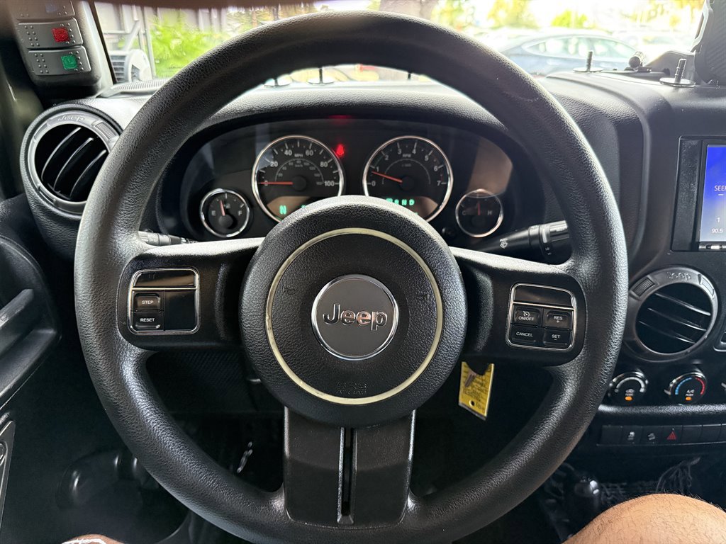 Used 2015 Jeep Wrangler Unlimited Sport image 16