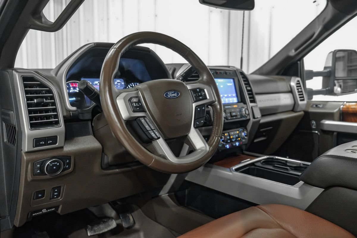 Used 2020 Ford F350 King Ranch w/ King Ranch Ultimate Package AWD/4WD image 14