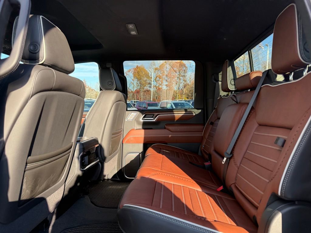 New 2026 GMC Sierra 3500 Denali Ultimate image 12