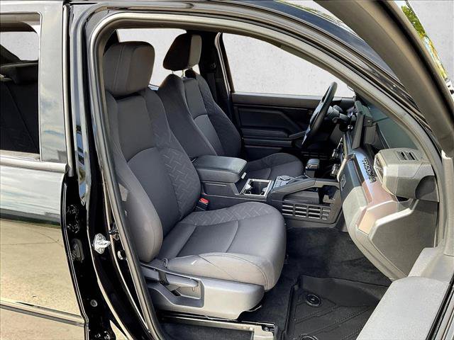 Used 2026 Toyota Tacoma SR5 RWD image 9