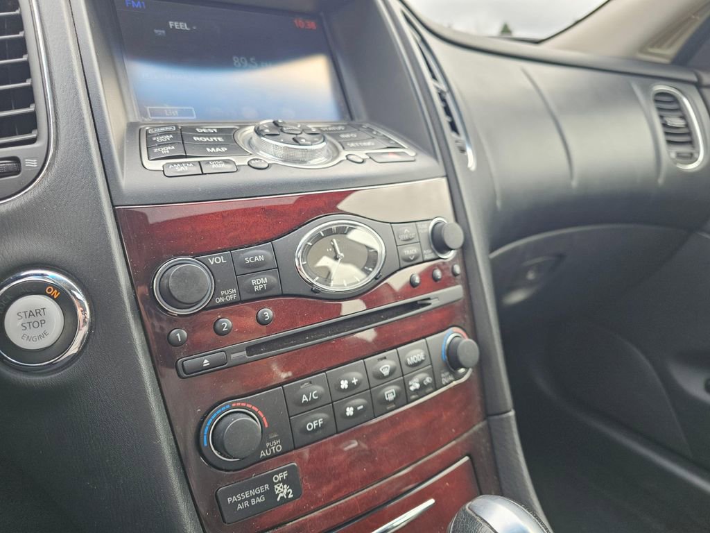 Used 2015 INFINITI QX50 Journey w/ Premium Package image 29