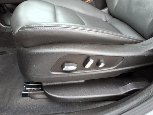 Used 2024 Cadillac XT6 Premium Luxury image 15