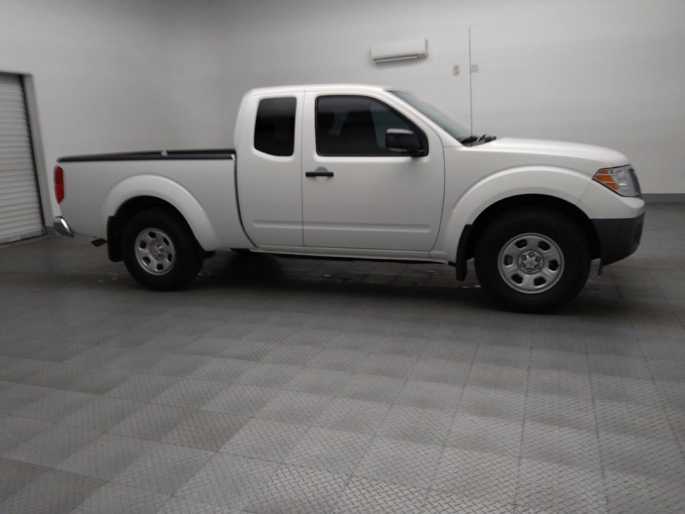 Used 2021 Nissan Frontier S w/ S Utility Package image 11