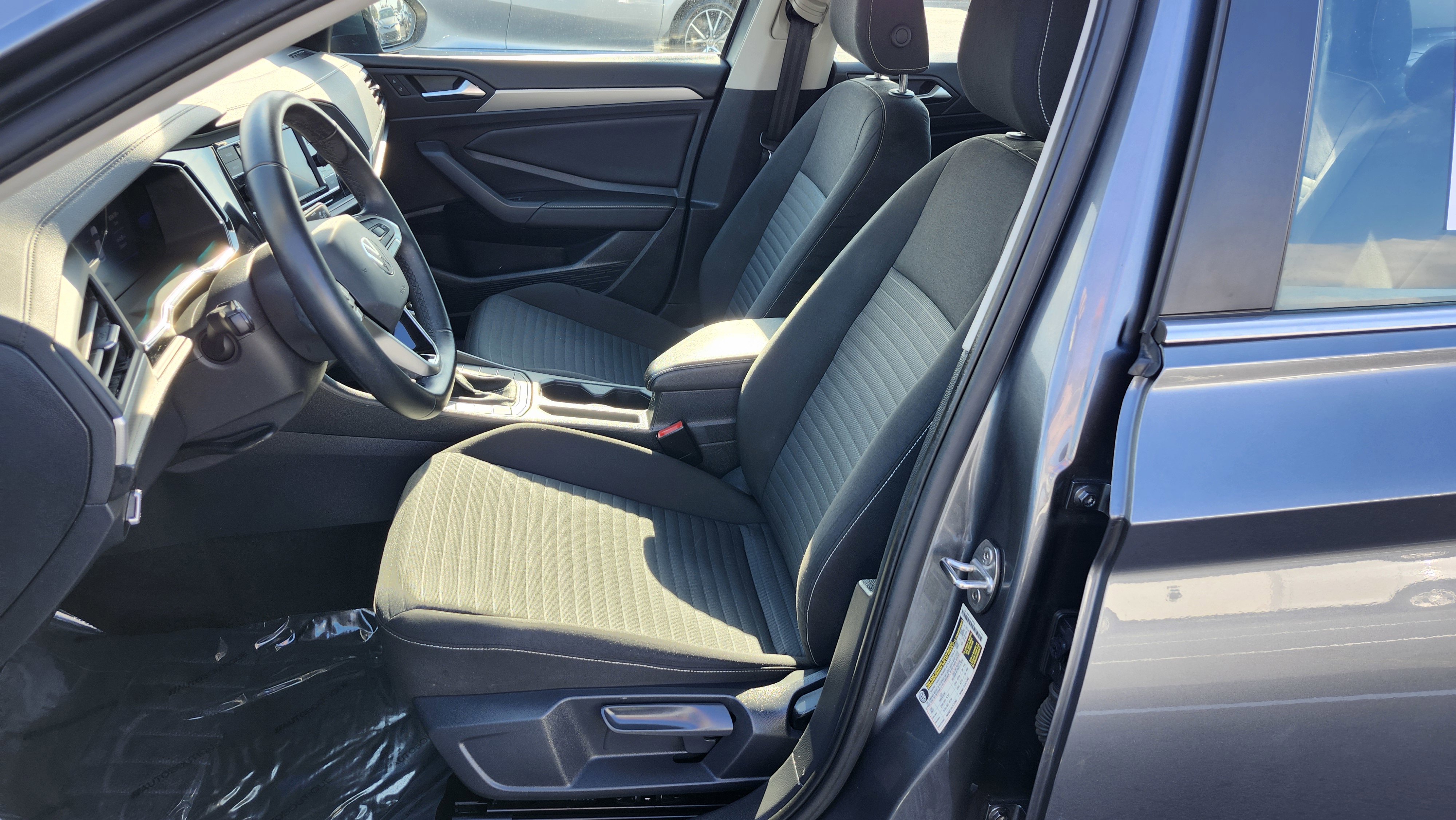 Used 2024 Volkswagen Jetta S image 16