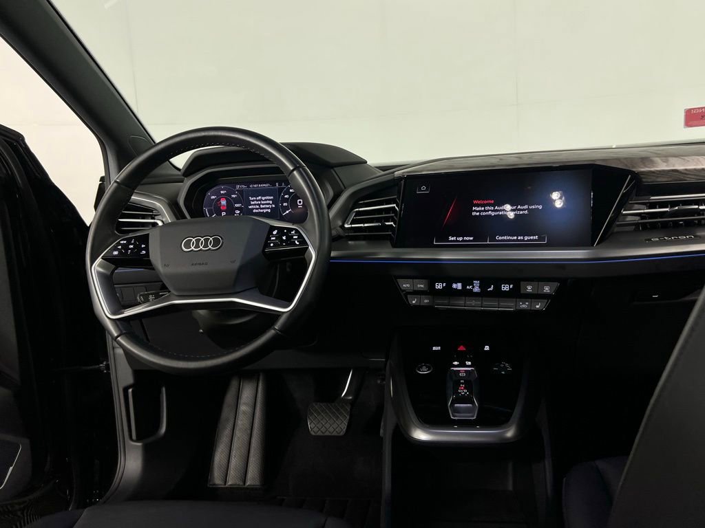 Used 2024 Audi Q4 e-tron Premium Plus w/ Premium Plus image 16