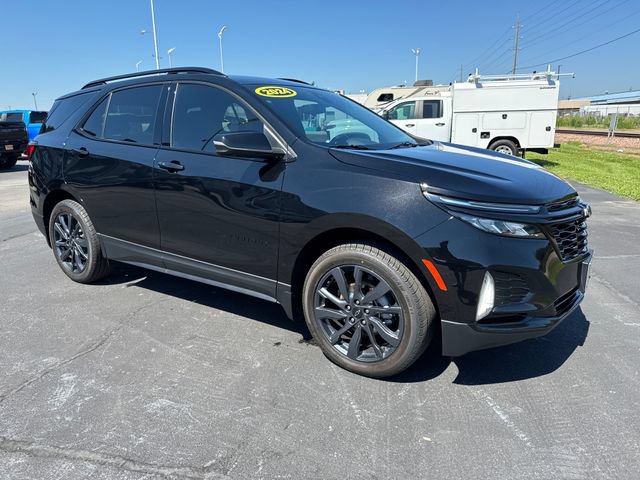 Used 2024 Chevrolet Equinox RS w/ RS Leather Package AWD/4WD image 7