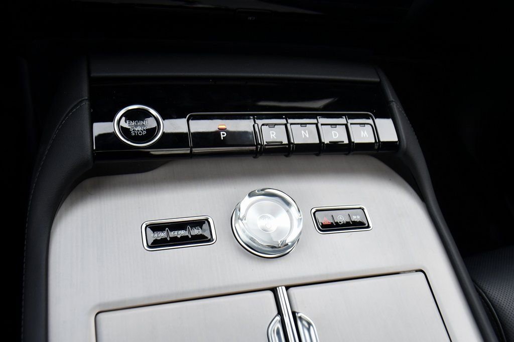 New 2026 Lincoln Navigator Reserve w/ Jet Appearance Package AWD/4WD image 39