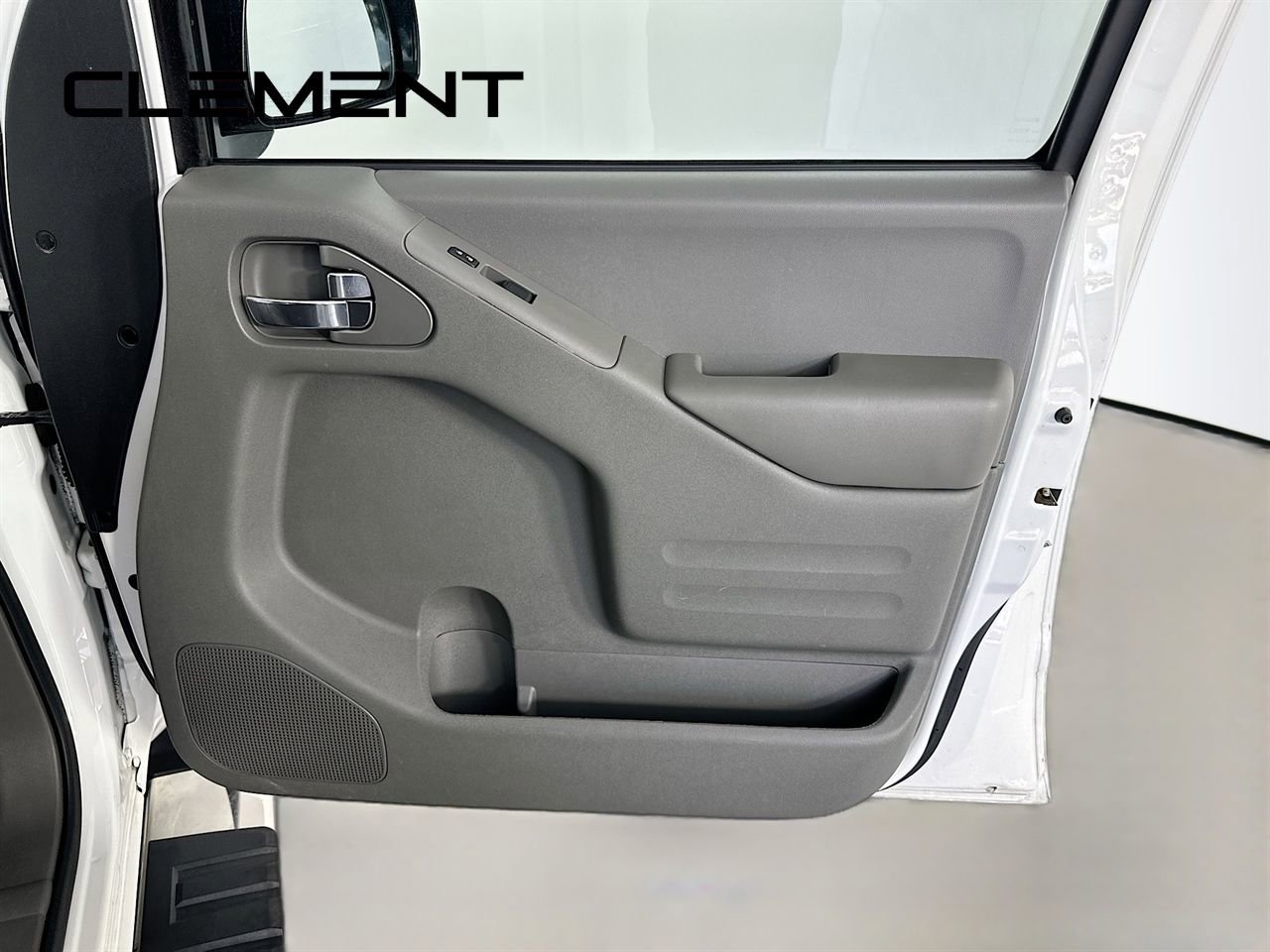 Used 2021 Nissan Frontier SV AWD/4WD image 32