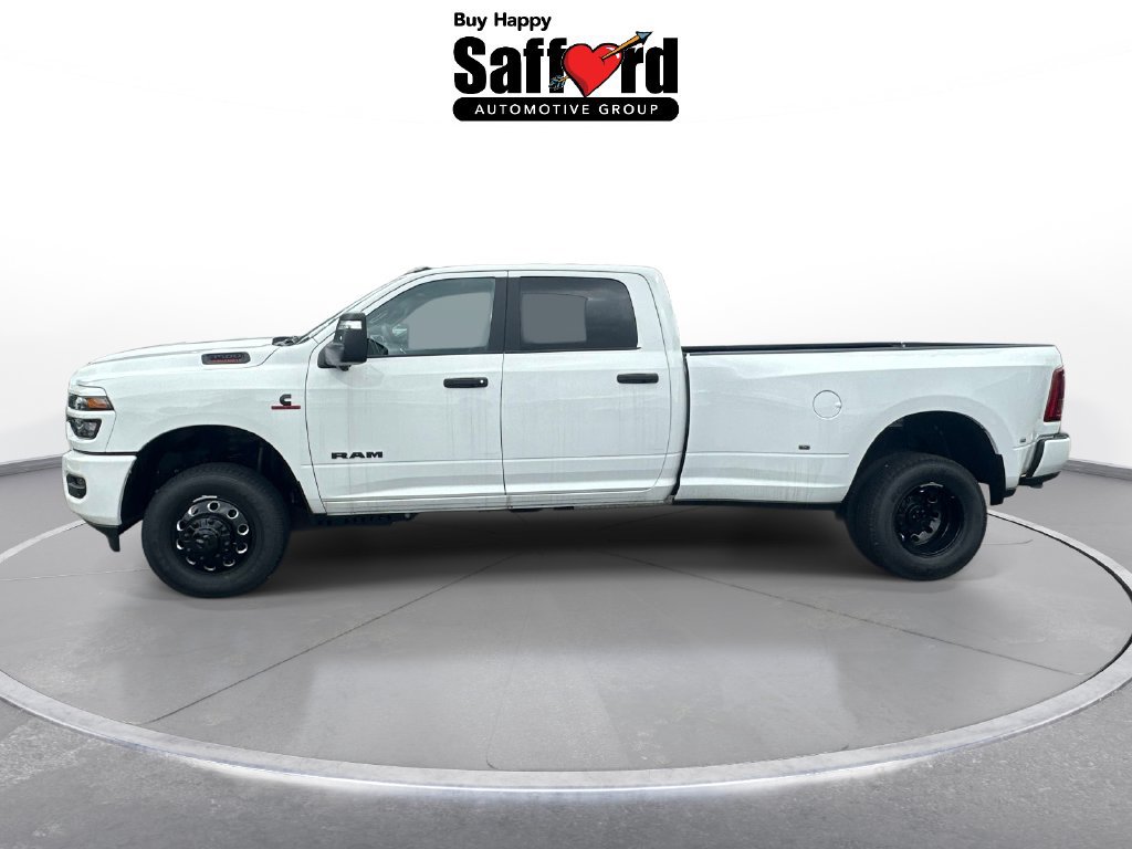 New 2026 RAM 3500 Big Horn AWD/4WD image 4