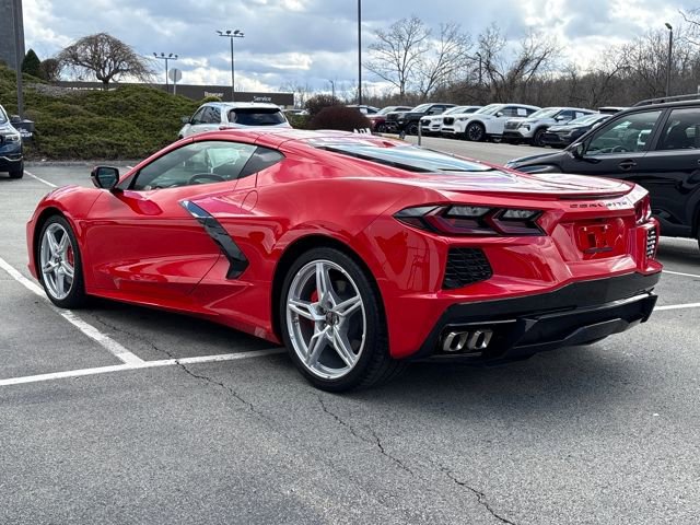 Used 2022 Chevrolet Corvette Stingray w/ Engine Appearance Package image 4