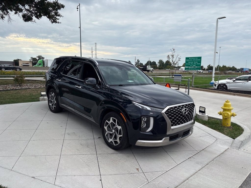 Used 2022 Hyundai Palisade Calligraphy AWD/4WD image 2