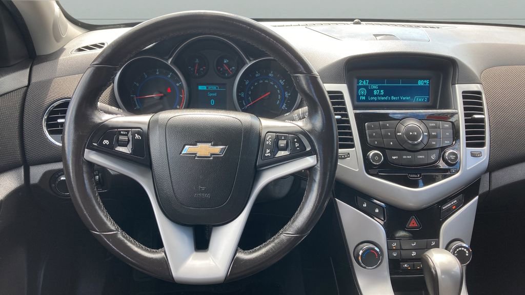 Used 2013 Chevrolet Cruze LT image 12