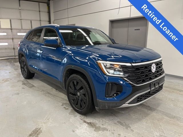 New 2025 Volkswagen Atlas Cross Sport SE w/ Panoramic Sunroof Package image 5