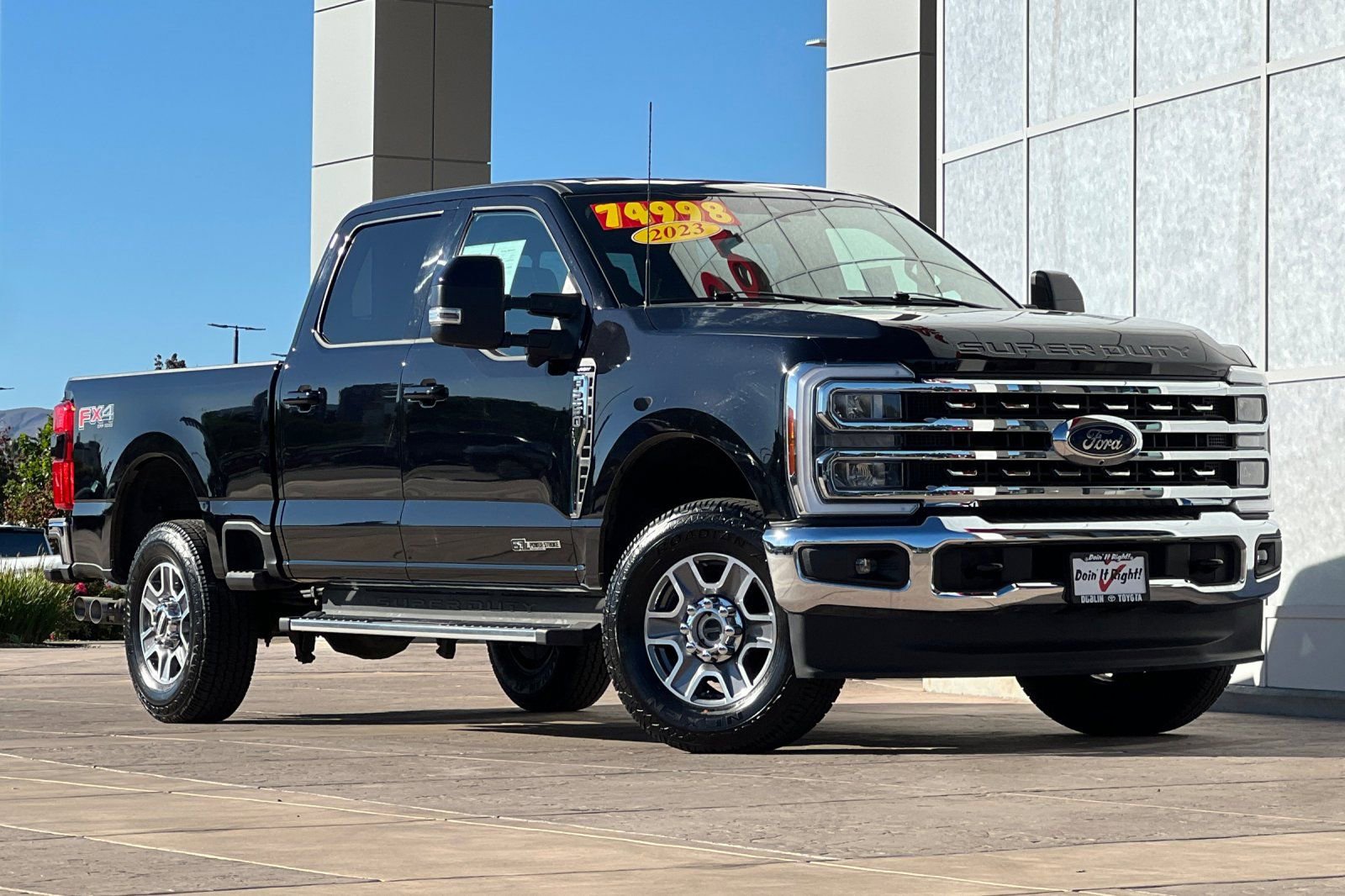 Used 2023 Ford F250 Lariat w/ FX4 Off-Road Package image 2