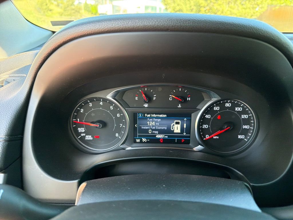 Used 2024 GMC Terrain SLE AWD/4WD image 14