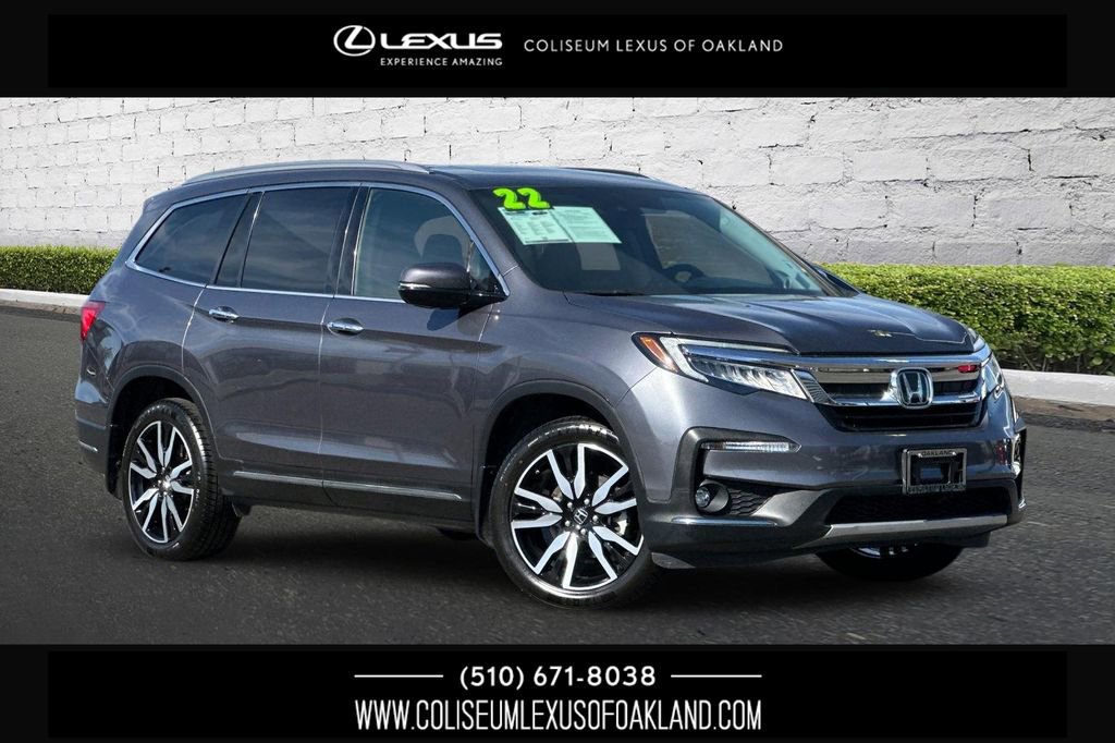 Used 2022 Honda Pilot Touring image 1