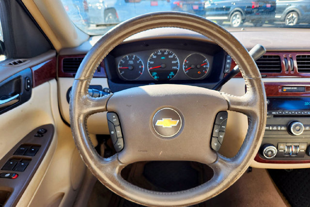 Used 2006 Chevrolet Impala LT w/ Preferred Equipment Group FWD image 10
