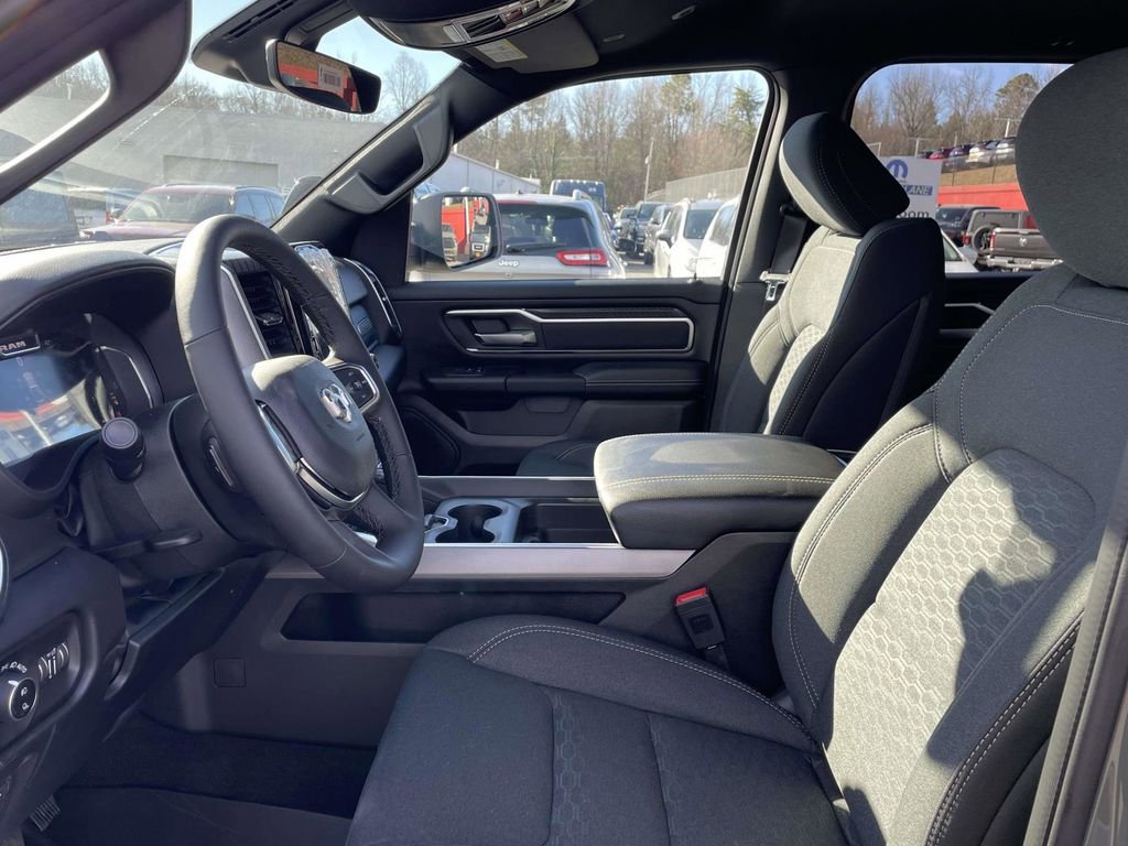 New 2026 RAM 1500 Big Horn AWD/4WD image 24