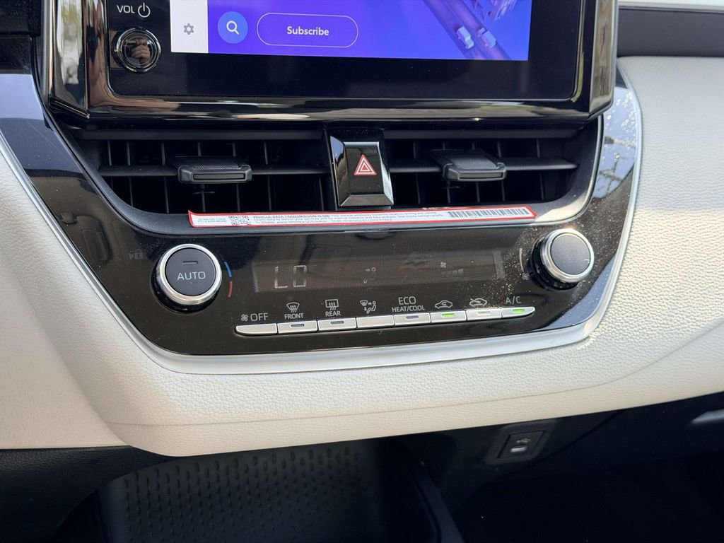 Certified 2025 Toyota Corolla LE image 5