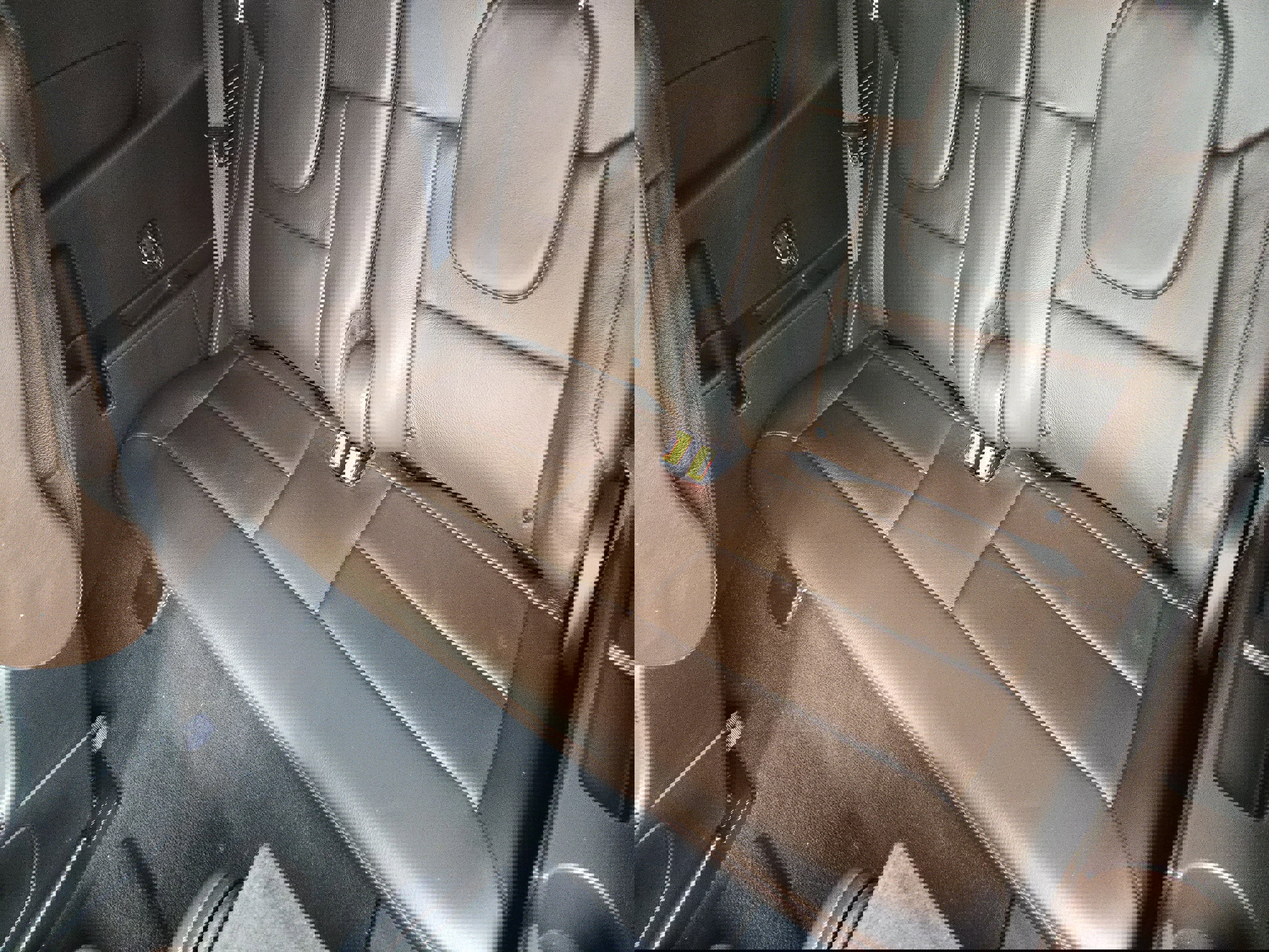 Used 2021 Ford Explorer King Ranch w/ Premium Technology Package image 29