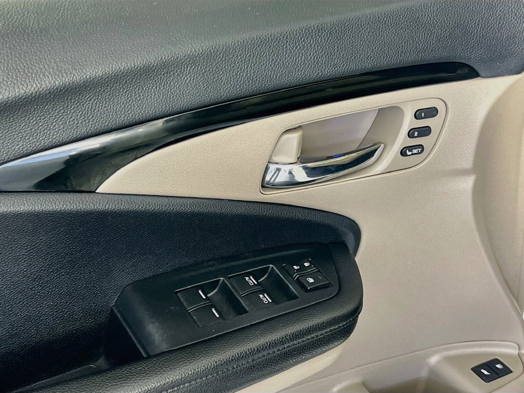 Used 2022 Honda Pilot Elite image 18
