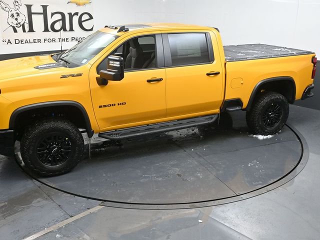 New 2026 Chevrolet Silverado 2500 ZR2 w/ LPO, Dark Essentials Package image 36