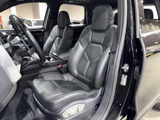 Used 2015 Porsche Cayenne S image 50