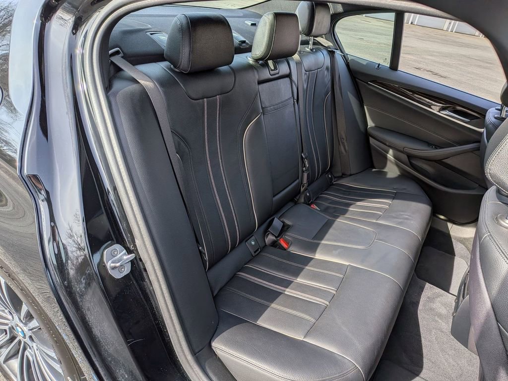 Used 2019 BMW 540i xDrive w/ Convenience Package image 23